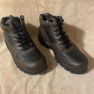 Nike Air Max Goadome Weatherproof Leather Boots